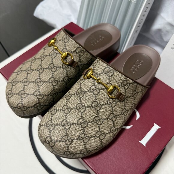 Gucci Slide Sandals - Picture 1 of 5